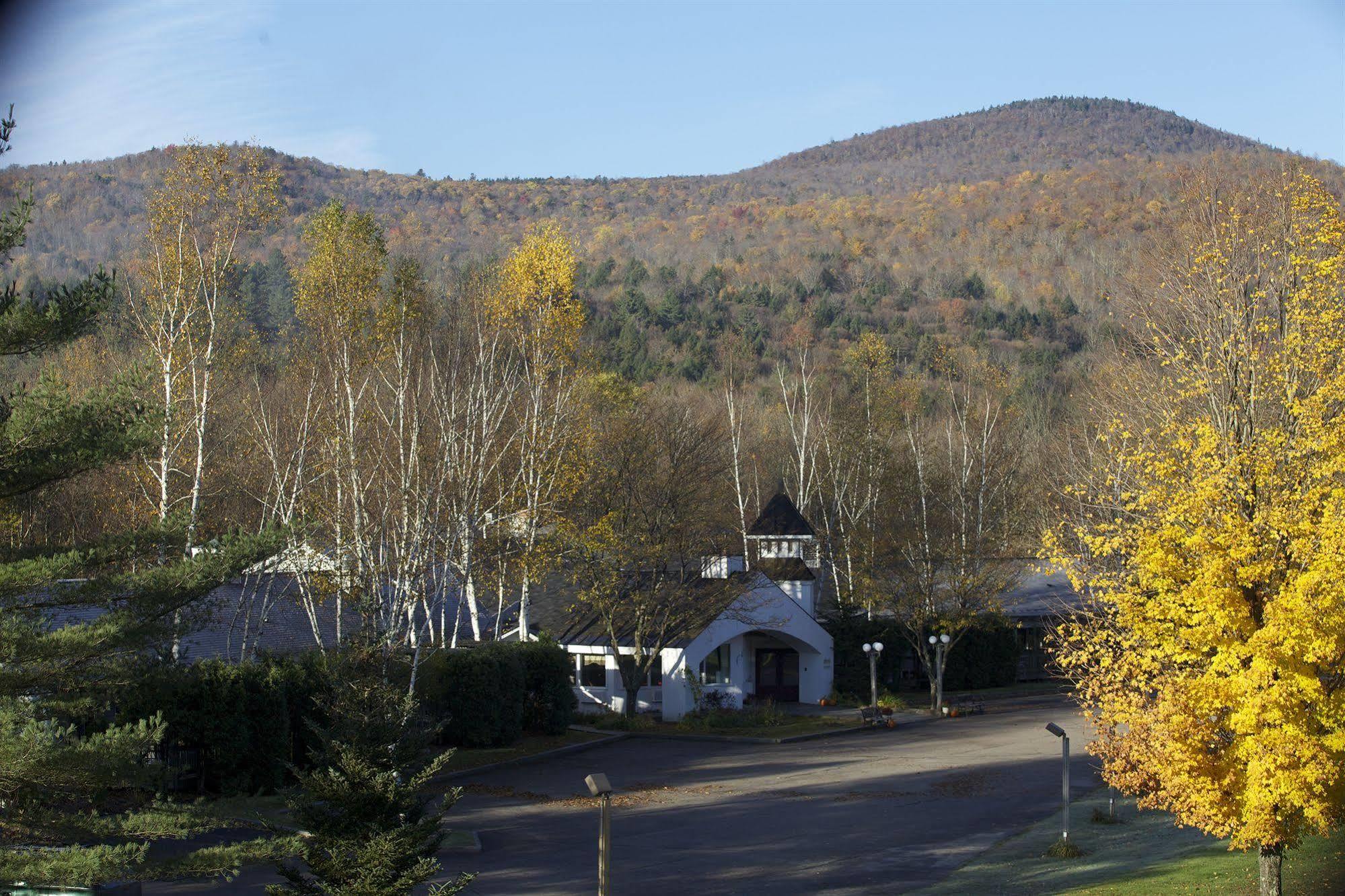 Mountaineer Inn Stowe Exterior foto